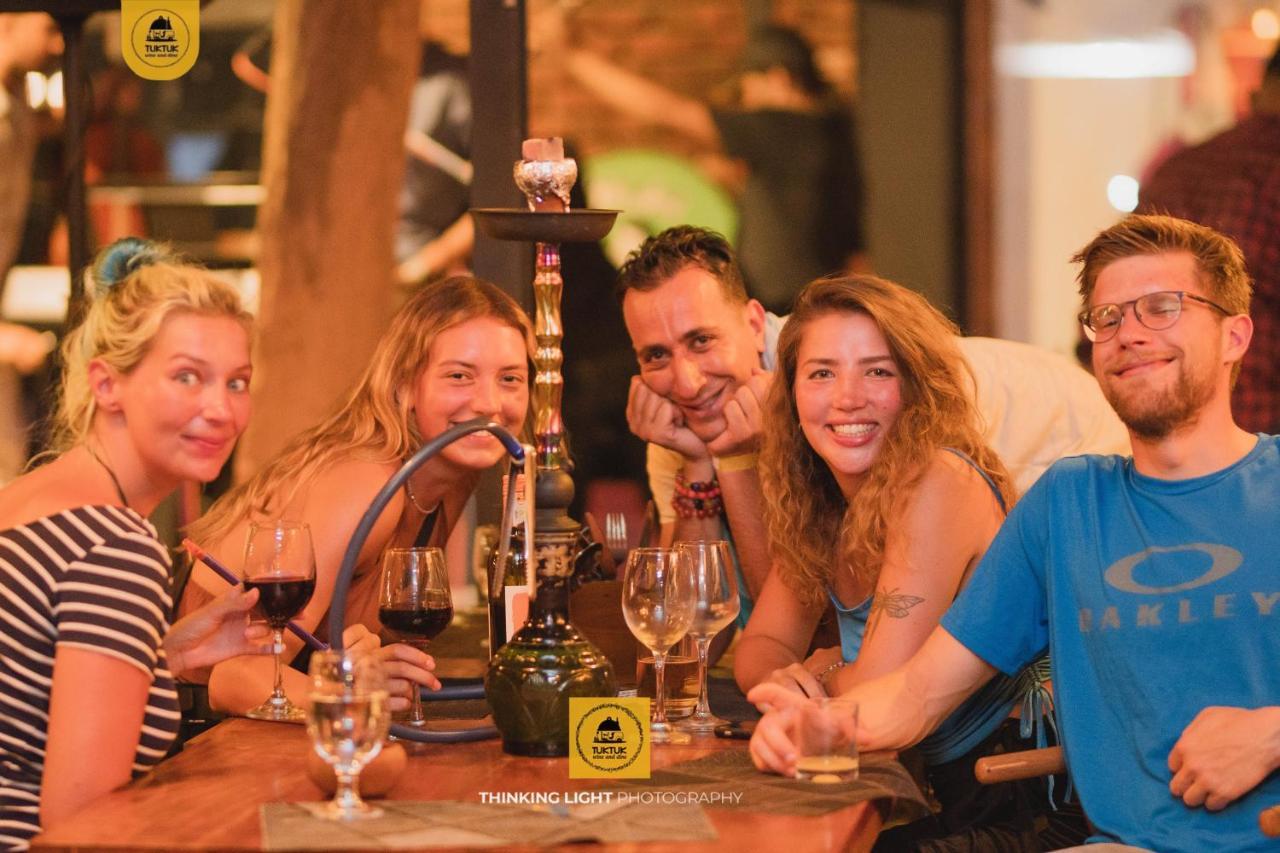 Tuk Tuk Boutique Hotel Негомбо Экстерьер фото